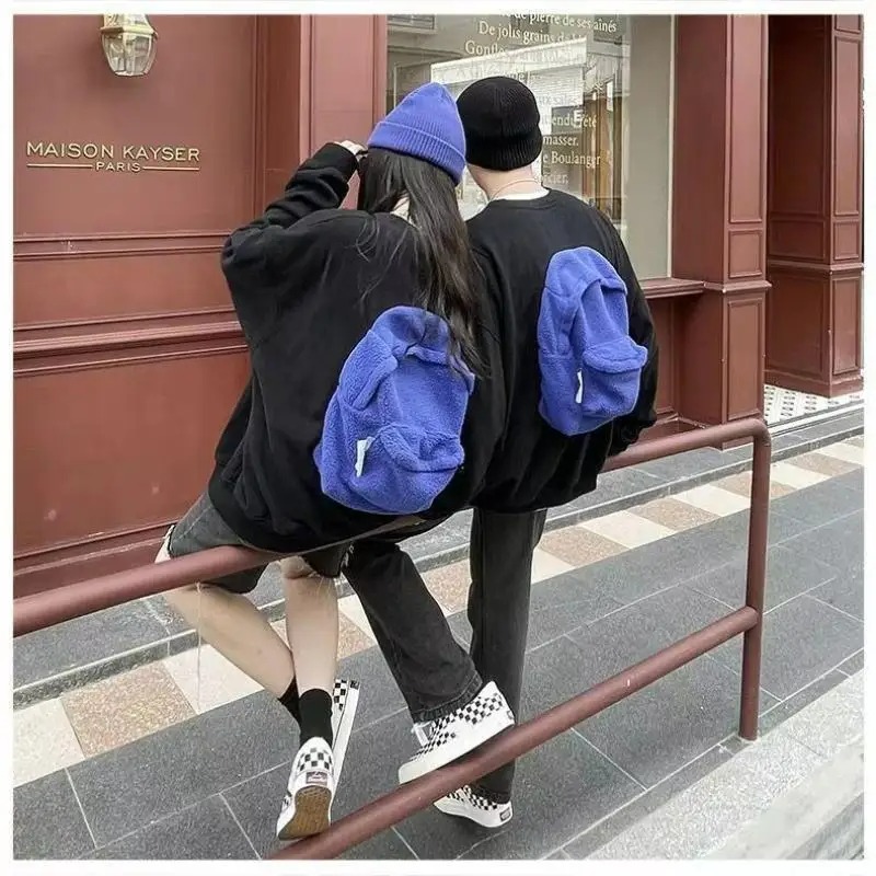 Sweatshirt with backpack 2 in 1 - Image 7
