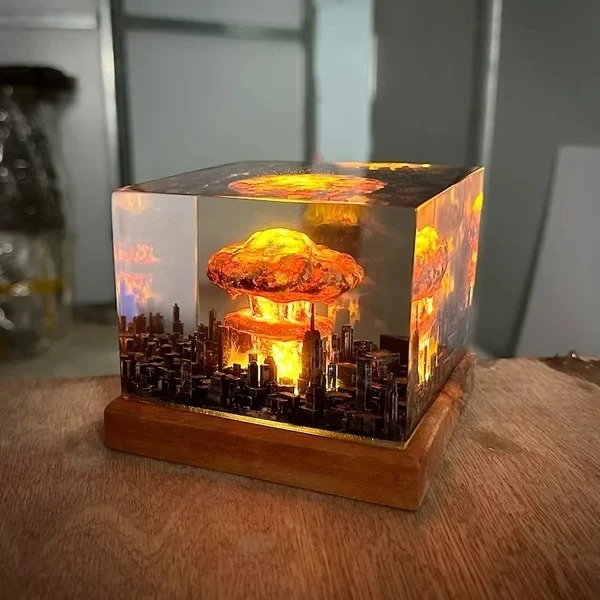 Nuclear Cloud 3D Night Light - Image 8