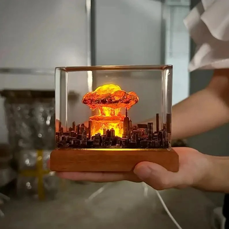 Nuclear Cloud 3D Night Light - Image 5